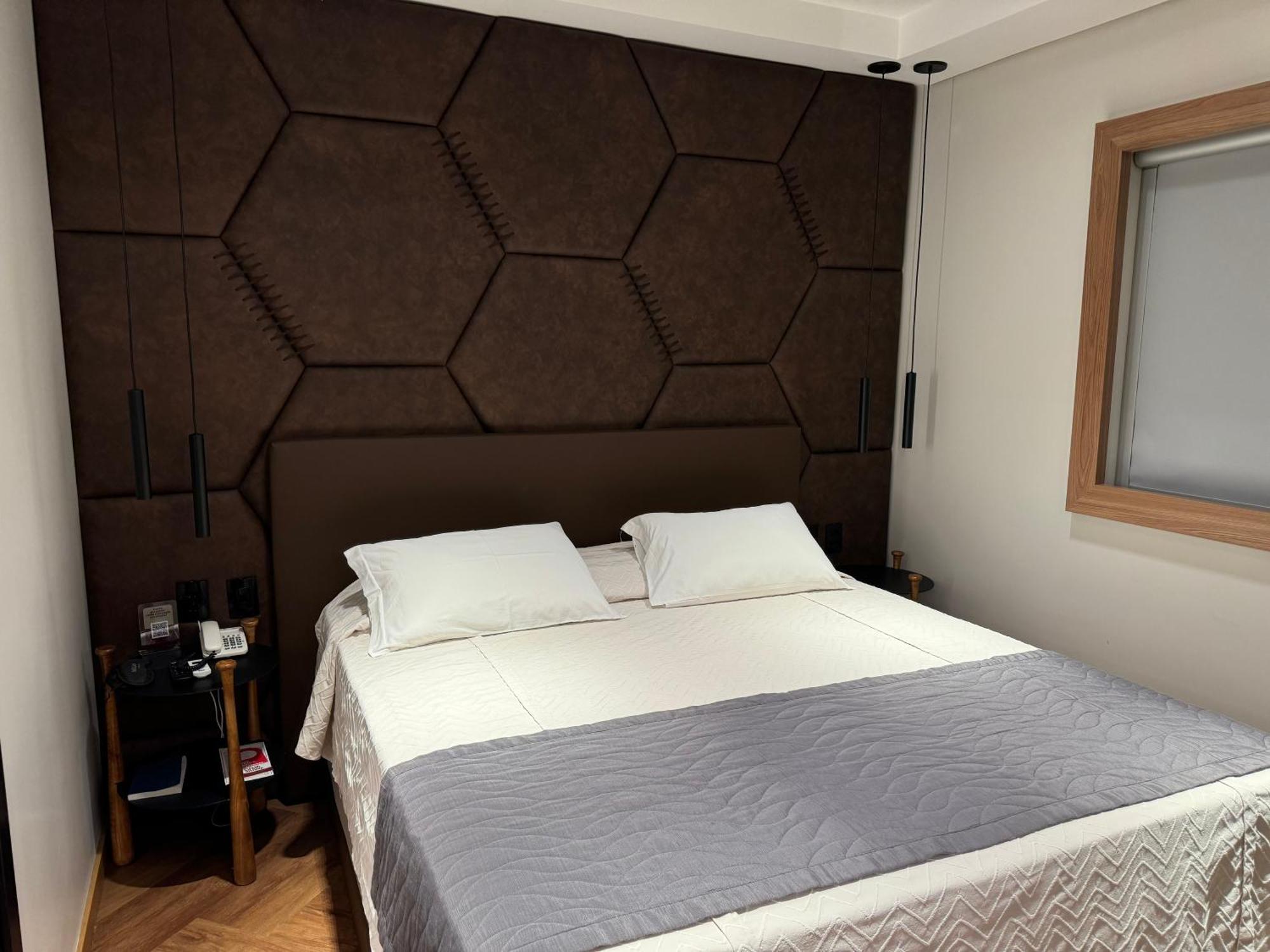 Mogano Premium Hotel - Eletroposto Chapeco Exterior photo
