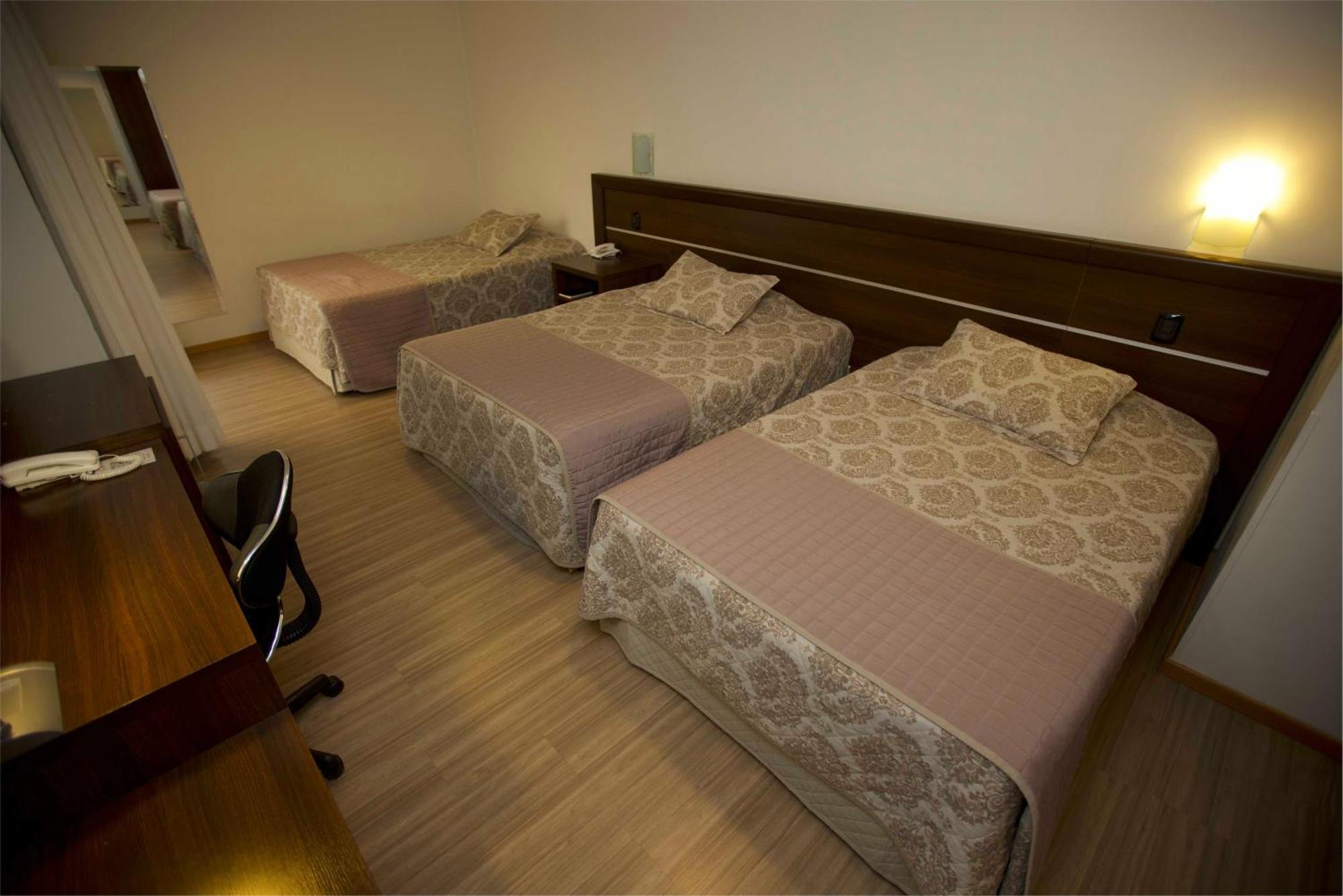 Mogano Premium Hotel - Eletroposto Chapeco Exterior photo