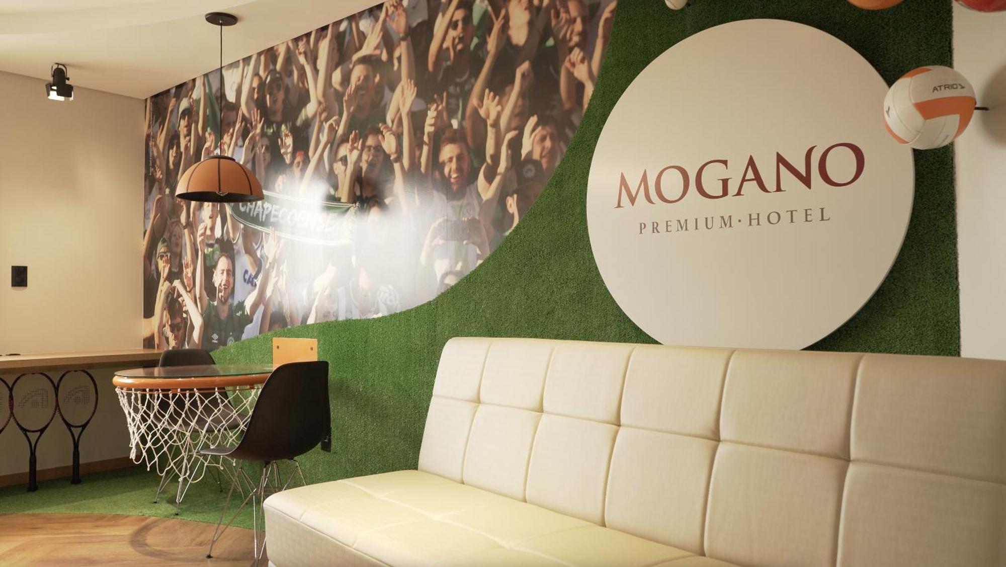 Mogano Premium Hotel - Eletroposto Chapeco Exterior photo